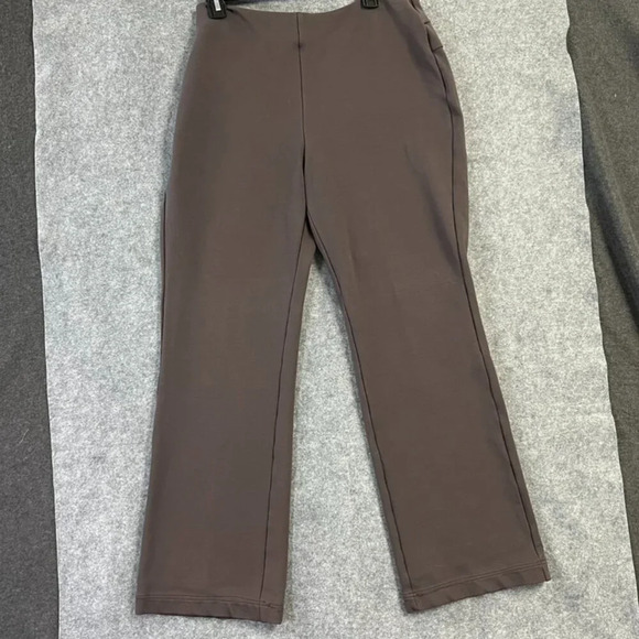 Soft Surroundings Flat Front Pull-on  Stretch  Pants - Picture 1 of 4